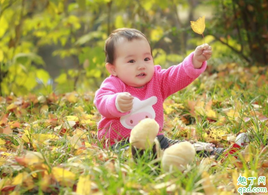 嬰兒咳嗽好像有痰是什么原因 嬰兒喉嚨有痰如何去痰4