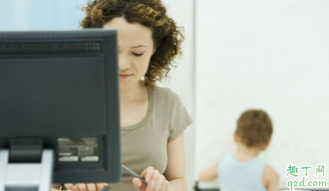 上班總是卡點屬于什么樣的員工 員工上班卡點下班準(zhǔn)點打卡好嗎1