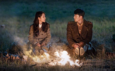 愛的迫降哪里可以看 韓劇愛的迫降在線觀看免費