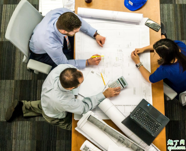 領(lǐng)導提拔自己要不要接受 如何讓領(lǐng)導給你升職4