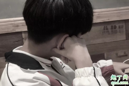 男生為什么要一進(jìn)一出的 每插一下都會(huì)叫一聲正常嗎3