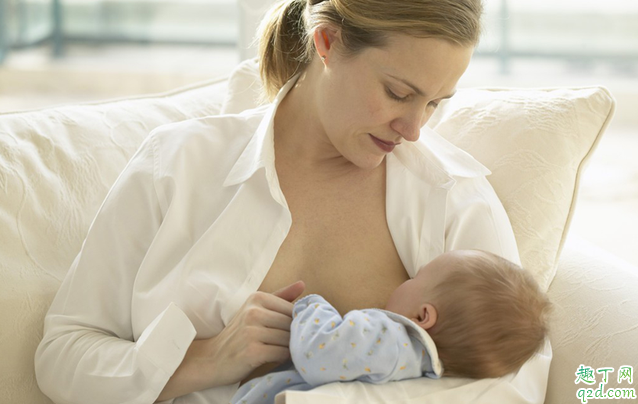 寶寶剛出生多久會睜眼 為什么寶寶一生下來就能睜開眼2