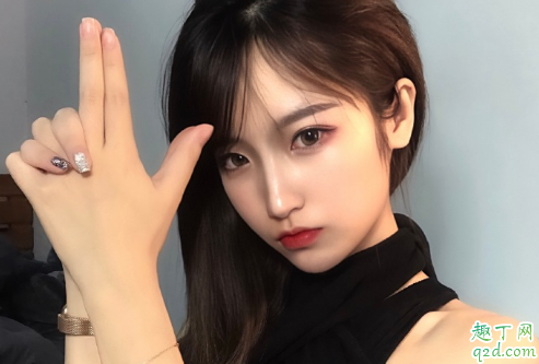 說什么可以讓男生變硬 床上應該說什么話刺激男朋友2