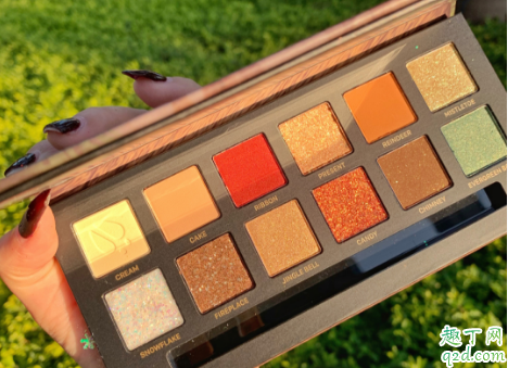 完美日記十二色圣誕小鹿眼影盤試色 完美日記眼影小鹿盤教程3