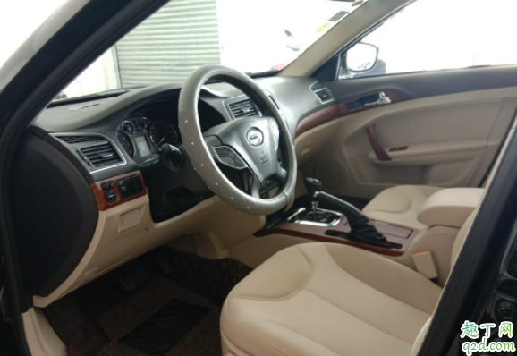 自動(dòng)擋沒(méi)電可以推發(fā)動(dòng)嗎 自動(dòng)擋沒(méi)電怎么啟動(dòng)有什么辦法4