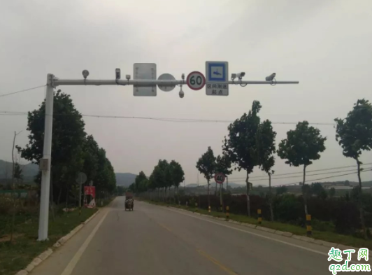 電子眼違章罰款多久時(shí)間內(nèi)必須交 電子眼違章有沒(méi)有遲納金1