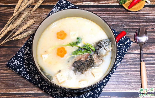 鯽魚湯鯽魚要不要提前腌一下 鯽魚湯的鯽魚怎么腌制1