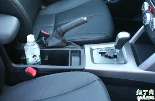 等紅綠燈可以不拉手剎嗎 為什么手剎冬天凍住了3