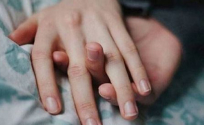 夫妻之間不爭(zhēng)不吵離婚是因?yàn)橛袗蹎?不爭(zhēng)不吵的婚姻代表什么