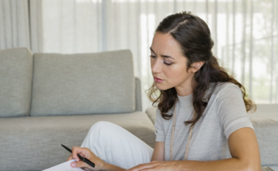 女人婚后到底要不要工作 結(jié)婚后女人不工作老公會出軌嗎