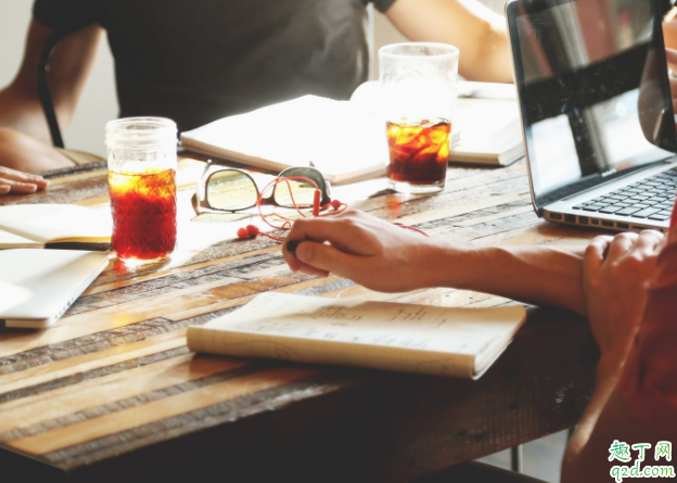 領(lǐng)導提拔自己要不要接受 如何讓領(lǐng)導給你升職3