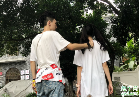 夫妻半個(gè)月不聯(lián)系正常嗎 夫妻分開幾乎不打電話是沒感情了嗎4