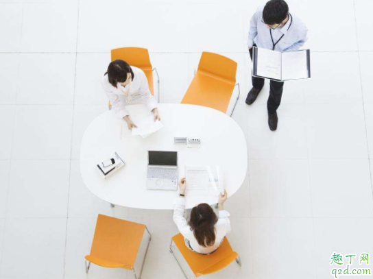 怎樣克服職場上的不自信 初入職場不適應想放棄怎么辦4