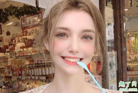 閨蜜老公出軌了應(yīng)該告訴她嗎 怎么委婉告訴閨蜜她老公出軌1