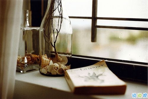 簡(jiǎn)單唯美的一句話圖片說說有道理的那種 生活需要一點(diǎn)詩意12