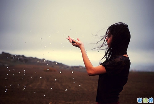 2018點(diǎn)贊最多的說(shuō)說(shuō)加圖片：速熱的人也速凍，熱鬧的人易散場(chǎng)3