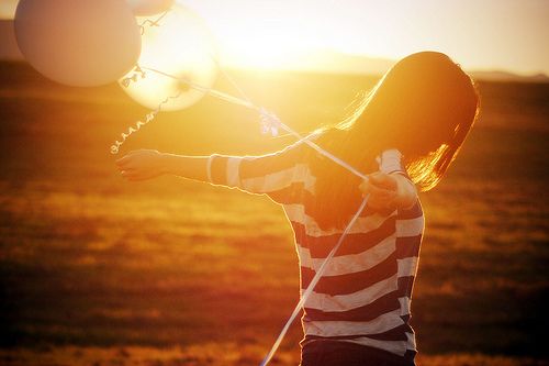 關(guān)于社會(huì)和現(xiàn)實(shí)的經(jīng)典哲理句子 靈魂只能獨(dú)行2