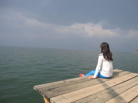 悄無(wú)聲息的默默暗戀一個(gè)人的傷感心情說(shuō)說(shuō)帶圖片12