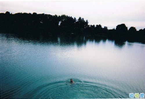 黃昏夜晚時感到惆悵的個性說說 憂郁沮喪時發(fā)的說說1