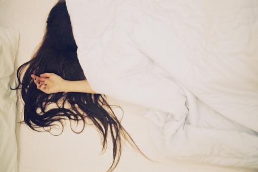 痛到快不能呼吸的傷感說說帶圖片 感到心情低落時(shí)發(fā)的說說7