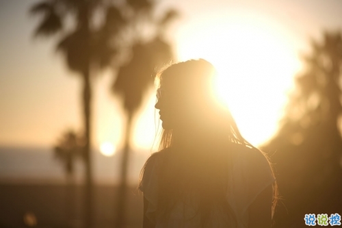 抖音很火的正能量句子合集 精辟有道理的哲理句子1