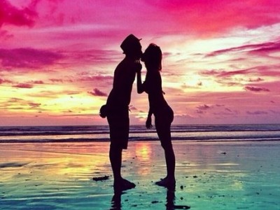 幸福說說帶圖片：某人，我要讓你在我身邊，猖狂一輩子