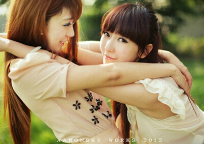 配圖片的朋友說(shuō)說(shuō)：什么是好朋友？有人說(shuō)，那是地球上翻版的自己