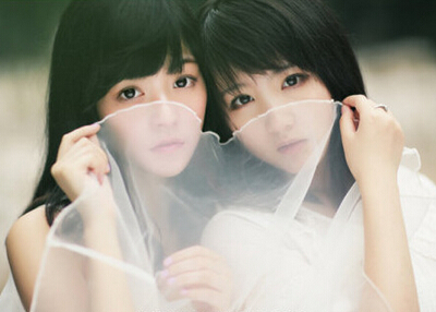 配圖片的朋友說說：什么是好朋友？有人說，那是地球上翻版的自己10