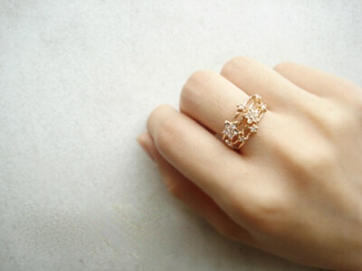 關(guān)于愛情的說說帶圖片：喜歡是選擇，而愛是非你不可