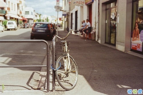 對于感情我認輸?shù)恼f說帶圖片 心碎難過說說感到撕心裂肺3