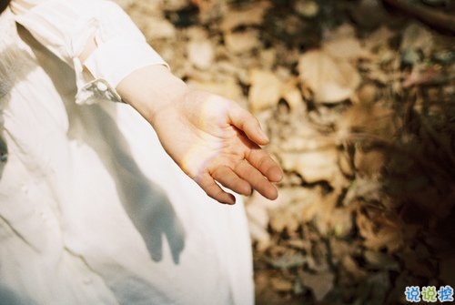 qq空間英文勵志說說帶圖片 失落時候必聽的一些話5