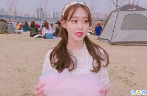 文字控圖片說(shuō)說(shuō)精選：希望你能越來(lái)越喜歡我，然后表現(xiàn)得明顯一點(diǎn)13