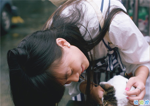 適合早晨發(fā)的說(shuō)說(shuō)早安心語(yǔ) 每天清晨叫醒你的應(yīng)該是你的夢(mèng)想5