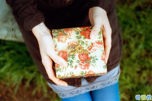 唯美又憂傷的個(gè)性說(shuō)說(shuō)2018 文藝女生喜歡的憂傷傷心的個(gè)性說(shuō)說(shuō)1