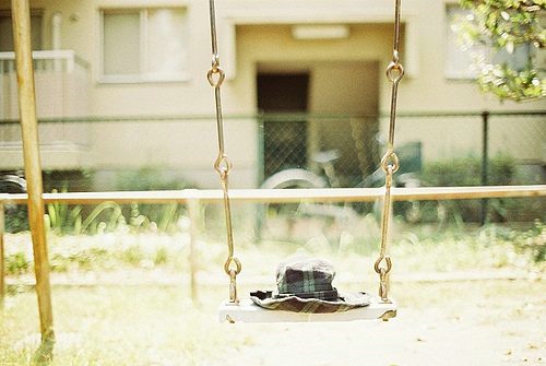 超勵(lì)志的感悟人生的說(shuō)說(shuō)和圖片 幸福沒(méi)有明天只有現(xiàn)在4