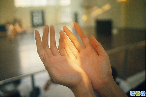 觸動心靈經(jīng)典一句話說說帶圖片 字字觸動心靈的唯美文藝說說13