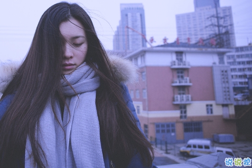 2018超拽霸氣的個性說說帶圖片 女生男生都可以發(fā)的2018超拽酷炫說說6