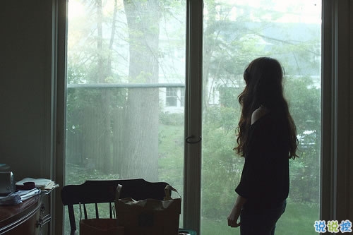 痛徹心扉的關(guān)于愛情的傷感說說 特別難過憂傷的愛情傷感說說1