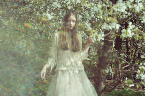 痛到快不能呼吸的傷感說說帶圖片 感到心情低落時(shí)發(fā)的說說8