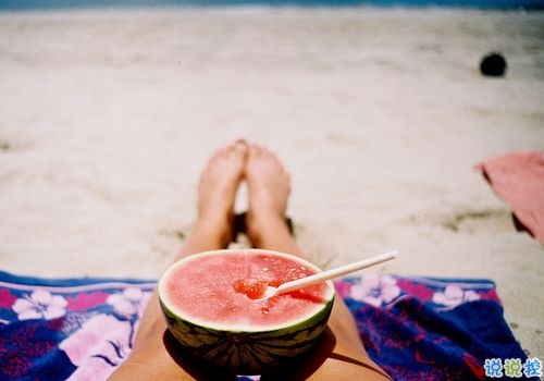 戀愛中的唯美心情說(shuō)說(shuō)帶圖片 遇到對(duì)的人感到幸福的說(shuō)說(shuō)1