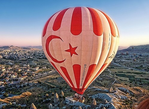 關(guān)于愛情的一些文藝清新小句子帶圖片 認(rèn)識你是我今年最大的收獲。10