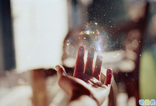 內(nèi)心煎熬的傷感說(shuō)說(shuō)帶圖片 始終無(wú)法忘記他的虐心說(shuō)說(shuō)15