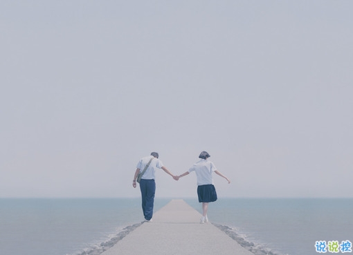 適合早晨發(fā)的說(shuō)說(shuō)早安心語(yǔ) 每天清晨叫醒你的應(yīng)該是你的夢(mèng)想1