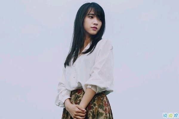 文字控喜歡的簡(jiǎn)單唯美的一句話(huà)說(shuō)說(shuō)帶圖片 煙塵滾滾一路行來(lái)我應(yīng)是迷了路了8