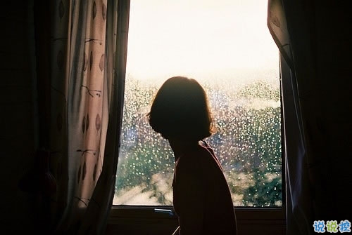 2018點(diǎn)贊最多的說(shuō)說(shuō)加圖片：速熱的人也速凍，熱鬧的人易散場(chǎng)2