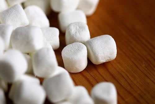 優(yōu)美說說唯美的句子配圖：海底月是天上月，只是鏡花水月8