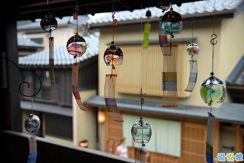 人生很現(xiàn)實經(jīng)典勵志圖片說說 人的一生難免有起伏11