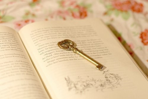 非常甜蜜的關(guān)于愛情的說說帶圖片 突然就覺得認(rèn)識你是件很美好的事情5