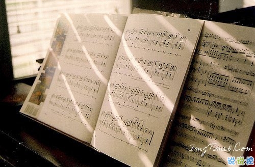 特別有意思的個性說說帶圖片 有趣讓人驚喜的一些情感句子14