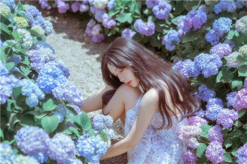 痛徹心扉的傷感愛情說說帶圖片 我在每個下雨天想起你10